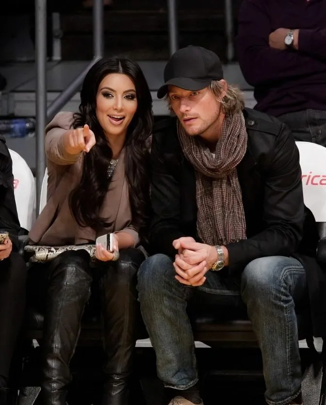 37 (1).jpg?format=webp